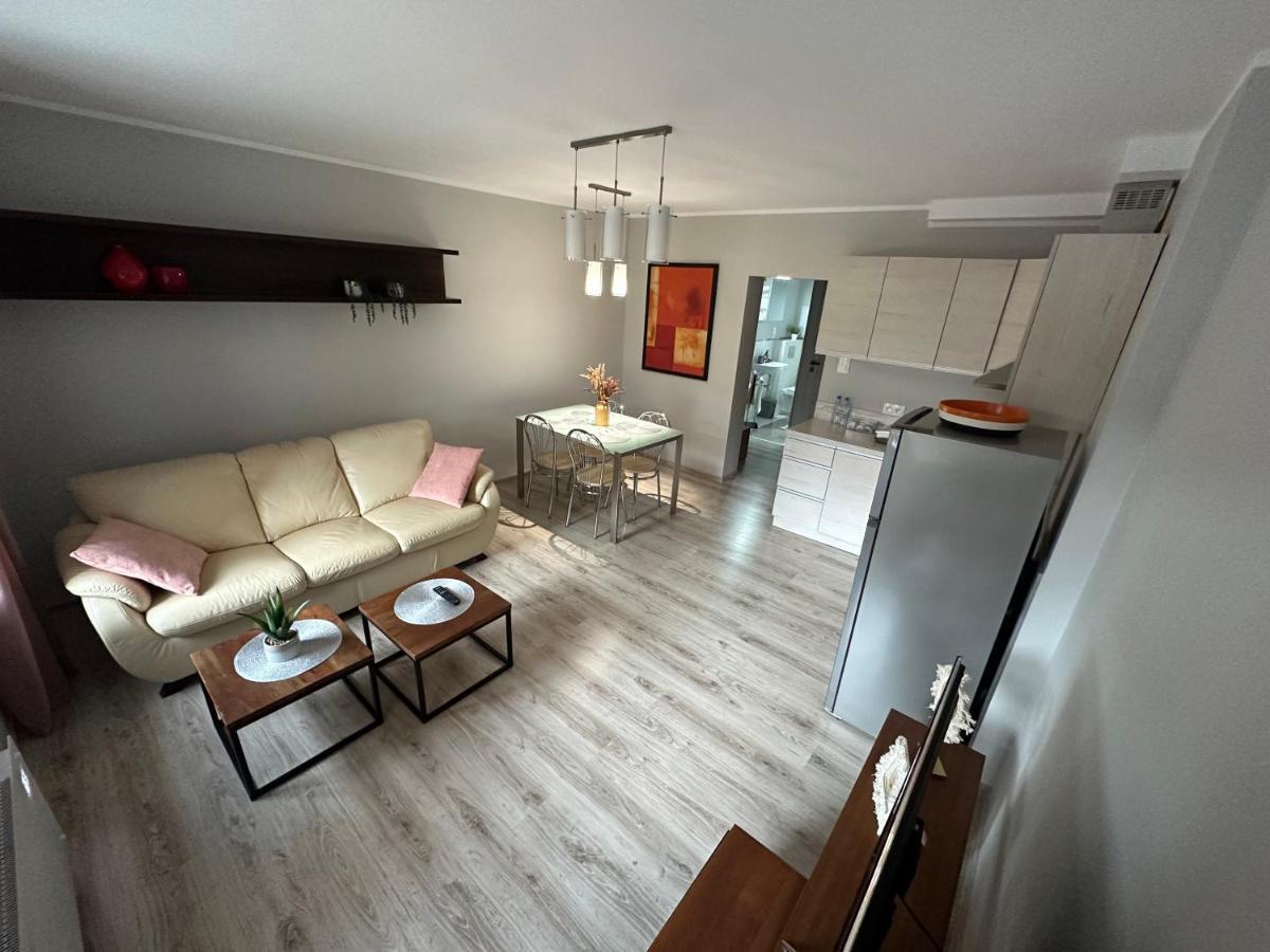 Apartament Przy Cieplickich Tezniach Jelenia Góra Buitenkant foto