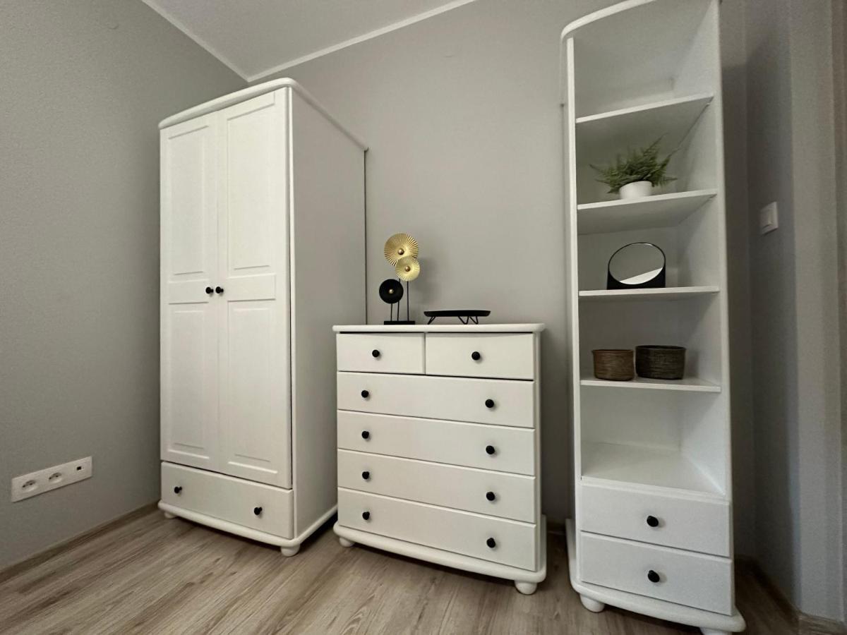 Apartament Przy Cieplickich Tezniach Jelenia Góra Buitenkant foto