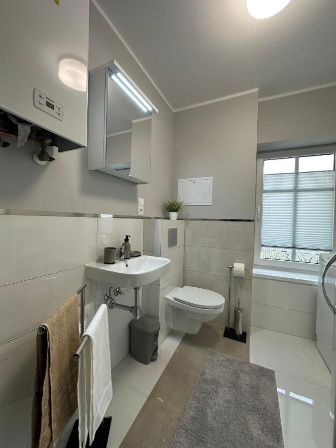 Apartament Przy Cieplickich Tezniach Jelenia Góra Buitenkant foto