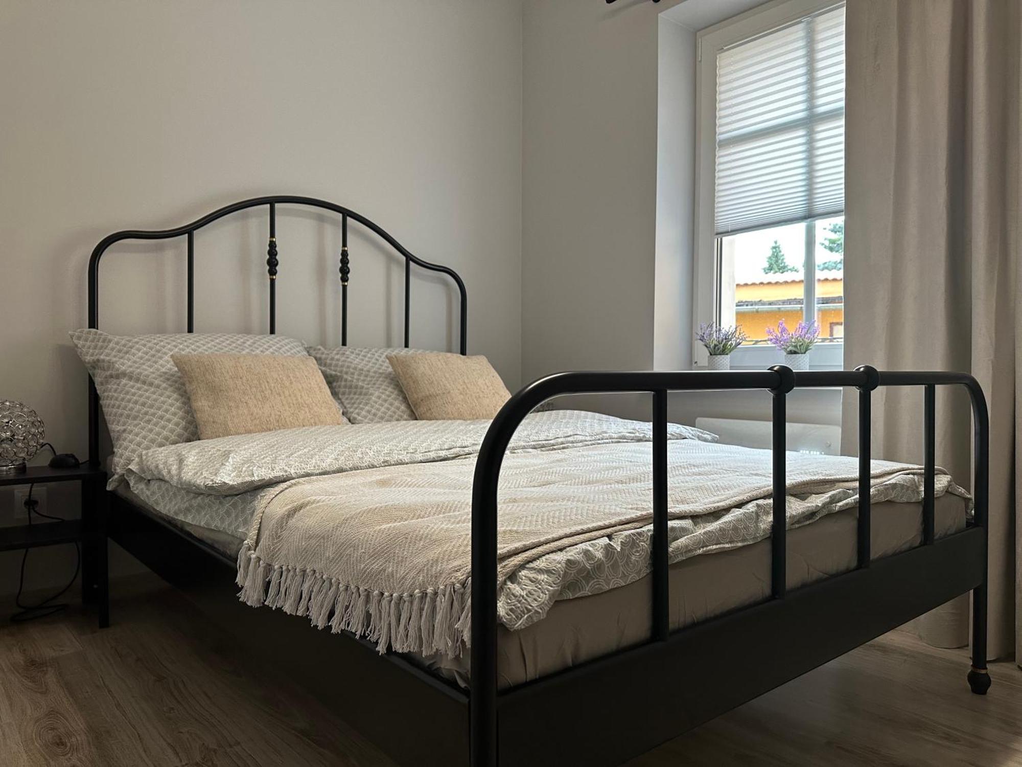 Apartament Przy Cieplickich Tezniach Jelenia Góra Buitenkant foto